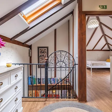 Sao Jorge - By Wehost * Santana (Madeira)