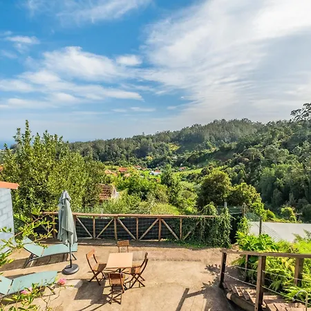 Semesterbostad Sao Jorge - By Wehost Santana (Madeira)