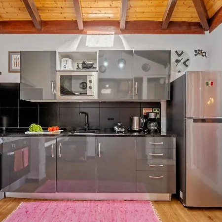 Sao Jorge - By Wehost *