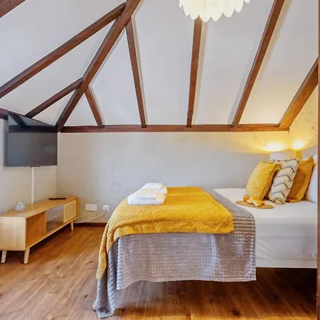 Prázdninový dům Sao Jorge - By Wehost *