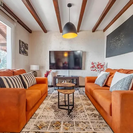 Sao Jorge - By Wehost * Santana (Madeira)