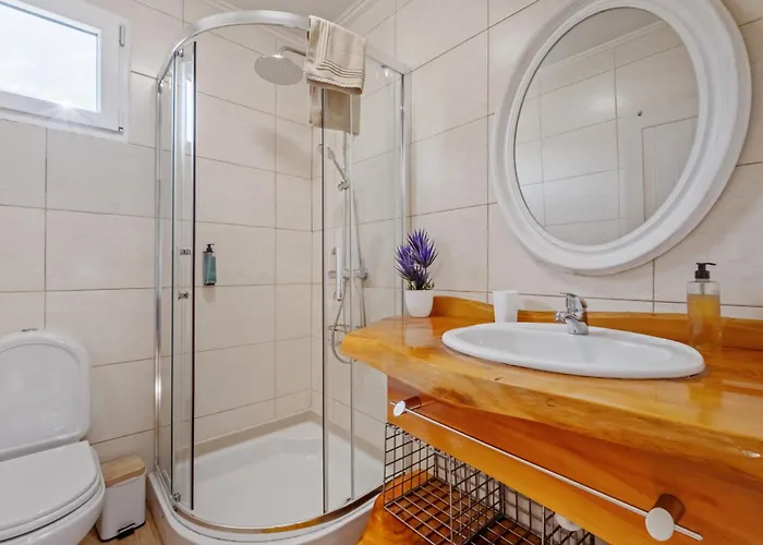 Sao Jorge - By Wehost Casa vacanze Santana (Madeira)