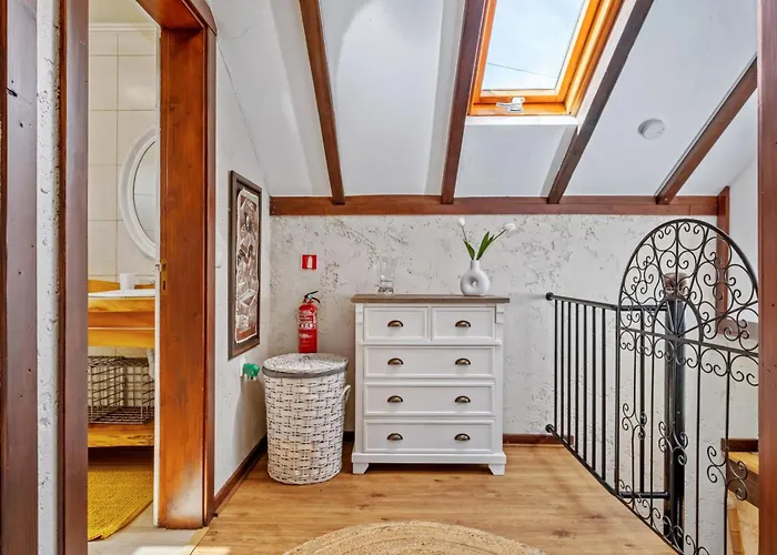 Casa vacanze Sao Jorge - By Wehost Santana (Madeira)